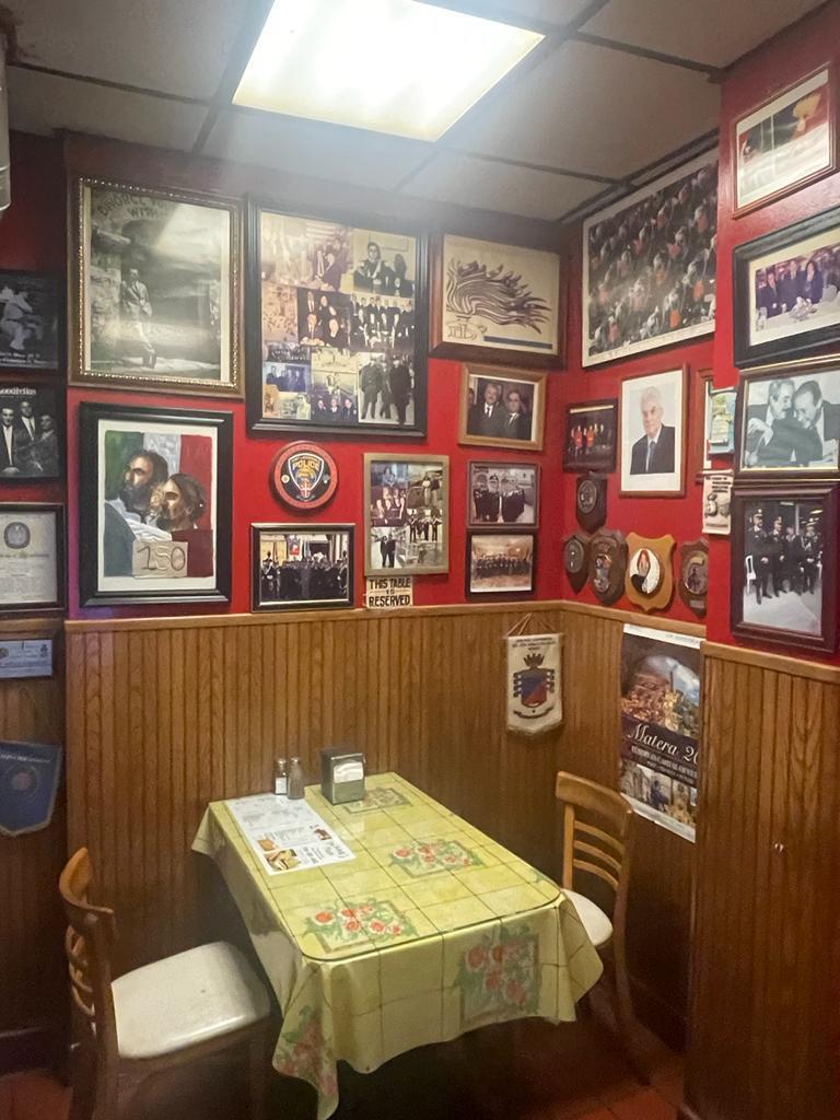 Ivana's Pizzeria